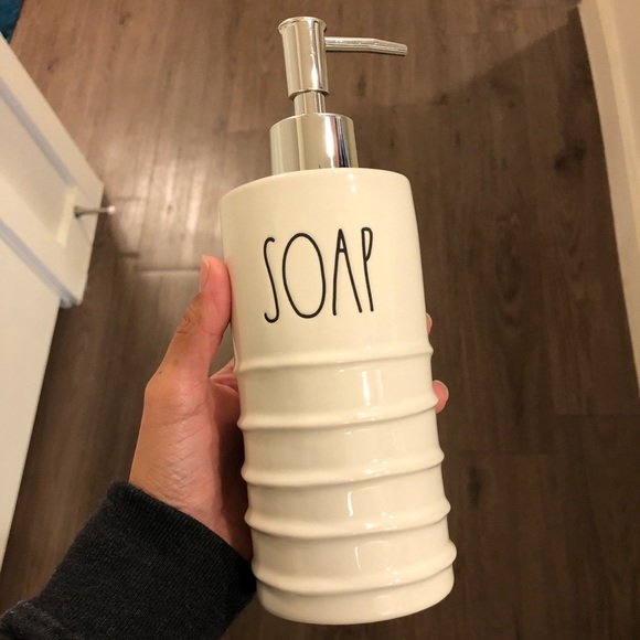 Rae Dunn Other - Rae Dunn soap dispenser